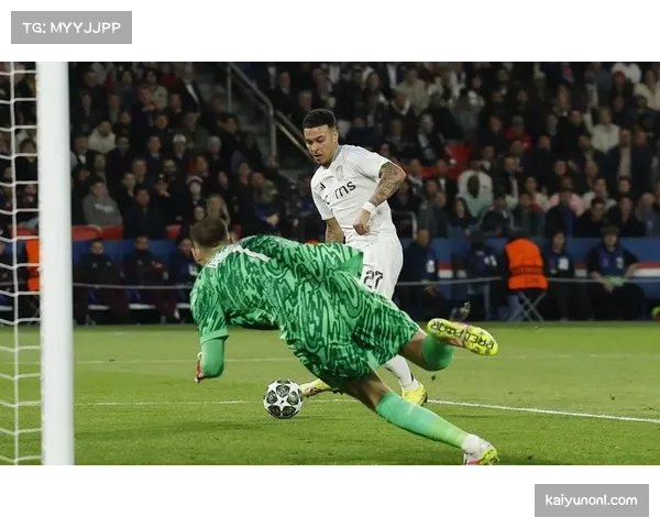 维拉客场失三球防线松动 中场拦截效率下降致被动